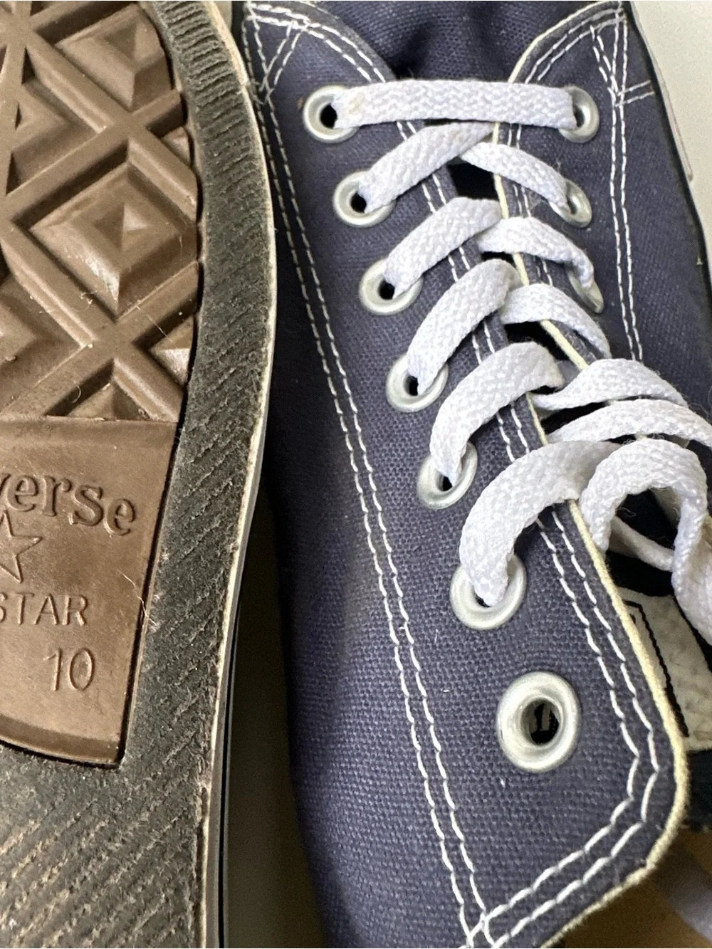 Converse Chuck Taylor All Star Low Navy Blue Size 10 Sneakers